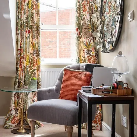 Bed & Breakfast No93 Boutique *